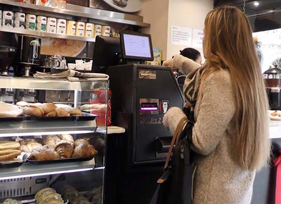 Soluciones CashDro gestión de efectivo para panaderías en Cádiz